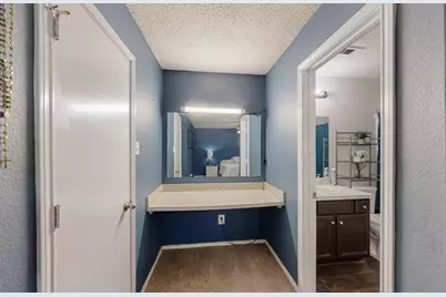 9412 Jill Lane, Dallas, TX 75227 - Photo 11