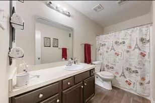 9412 Jill Ln, Dallas, TX 75227 - Photo 13