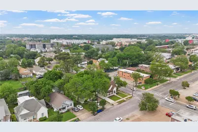 1801 S 8th Street, Waco, TX 76706 - Photo 33