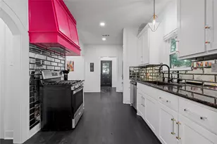 1801 S 8th St, Waco, TX 76706 - Photo 9