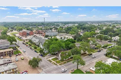 1801 S 8th Street, Waco, TX 76706 - Photo 35