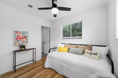 1801 S 8th Street, Waco, TX 76706 - Photo 27