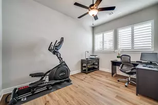 6333 Hedgecoxe Rd, The Colony, TX 75056 - Photo 11