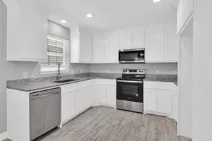 622 E Heron St, Denison, TX 75021 - Photo 9