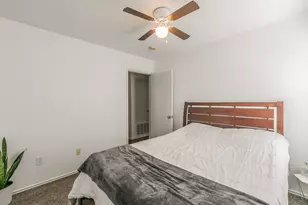 8025 Hidden Oaks Dr, Fort Worth, TX 76120 - Photo 15