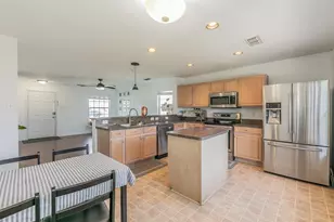 8025 Hidden Oaks Dr, Fort Worth, TX 76120 - Photo 27