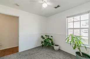 8025 Hidden Oaks Dr, Fort Worth, TX 76120 - Photo 21