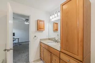 8025 Hidden Oaks Dr, Fort Worth, TX 76120 - Photo 11