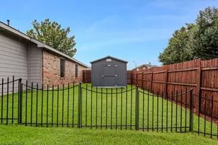 3320 Stream Side Ct, Mesquite, TX 75181 - Photo 15