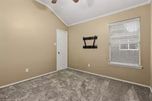 3320 Stream Side Ct, Mesquite, TX 75181 - Photo 11