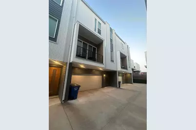 3816 San Jacinto Street #304, Dallas, TX 75204 - Photo 1