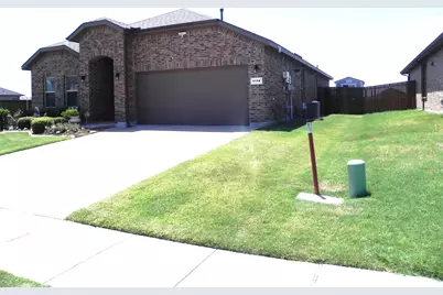 1114 Tiburon Trail, Cleburne, TX 76033 - Photo 3