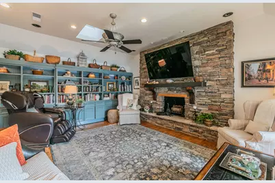 169 Pam Drive, Chico, TX 76431 - Photo 9