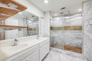 939 Wood Brook Dr, Grand Prairie, TX 75052 - Photo 15