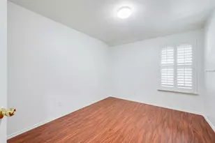 939 Wood Brook Dr, Grand Prairie, TX 75052 - Photo 17