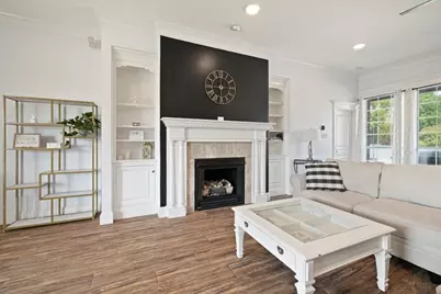 2100 Lakeridge Circle, Ennis, TX 75119 - Photo 7