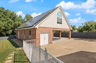 2100 Lakeridge Cir, Ennis, TX 75119 - Photo 35