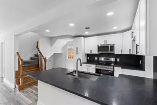 2327 Brookfield Ave, Dallas, TX 75235 - Photo 11