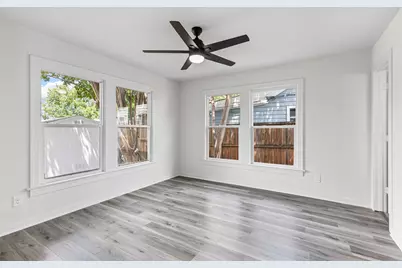 2327 Brookfield Avenue, Dallas, TX 75235 - Photo 19