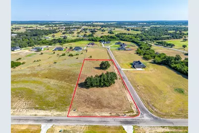 1016 Lilly Lane, Weatherford, TX 76088 - Photo 1