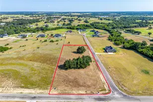 1016 Lilly Ln, Weatherford, TX 76088 - Photo 1