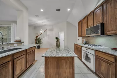 4402 Horizon Drive, Garland, TX 75043 - Photo 9