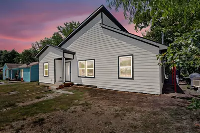 717 N Saint Augustine Drive, Dallas, TX 75217 - Photo 1