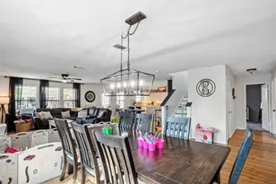 2464 Arroyo Springs Dr, Grand Prairie, TX 75052 - Photo 7