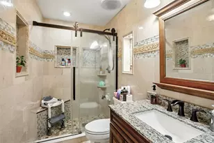 2464 Arroyo Springs Dr, Grand Prairie, TX 75052 - Photo 15