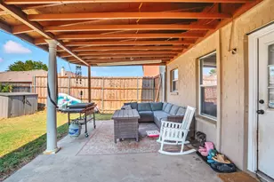 2464 Arroyo Springs Dr, Grand Prairie, TX 75052 - Photo 27