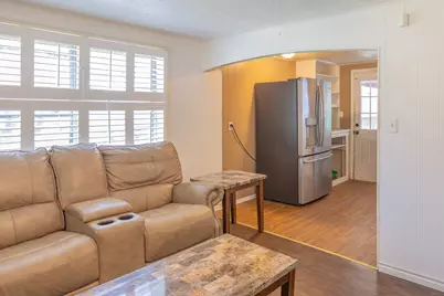 925 Angies Crossing, Tool, TX 75143 - Photo 9