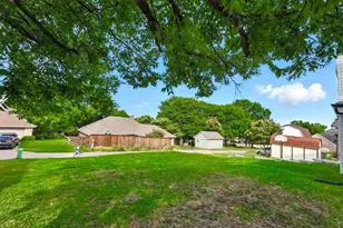 2013 Westshore Dr, Garland, TX 75043 - Photo 31