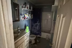 405 S Colorado St, Whitney, TX 76692 - Photo 5