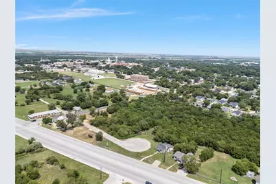 515 McDonald Street, Hillsboro, TX 76645 - Photo 5