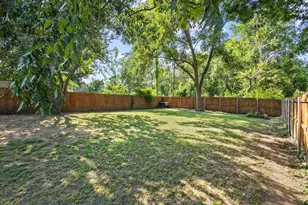 610 W Elm St, Denison, TX 75020 - Photo 25