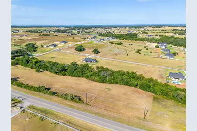 2016 Carrie Court, Weatherford, TX 76088 - Photo 5