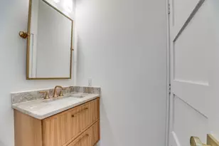 10641 Larchfield Ln, Dallas, TX 75238 - Photo 21