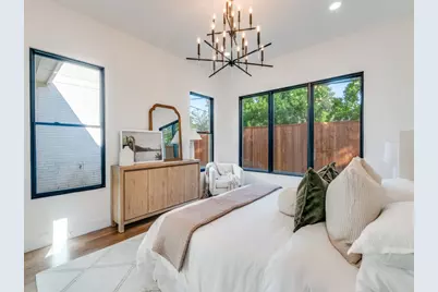 10641 Larchfield Lane, Dallas, TX 75238 - Photo 23