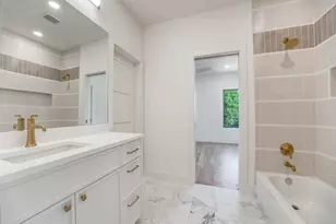 10641 Larchfield Ln, Dallas, TX 75238 - Photo 33