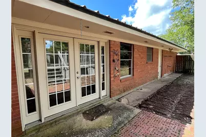 817 E Holly Lane, Mexia, TX 76667 - Photo 13