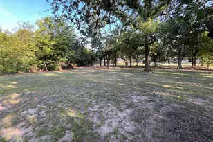 817 E Holly Ln, Mexia, TX 76667 - Photo 15