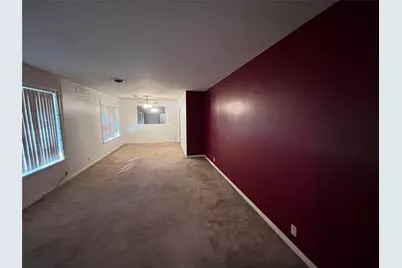 817 E Holly Lane, Mexia, TX 76667 - Photo 5