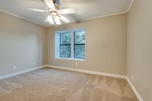 2600 Crockett Dr, Corinth, TX 76210 - Photo 23