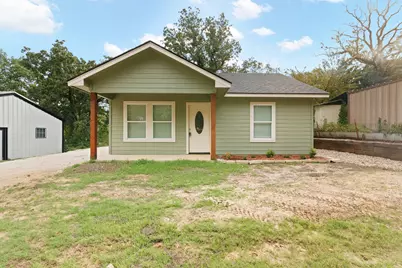 62 Live Oak Street, Alvarado, TX 76009 - Photo 1