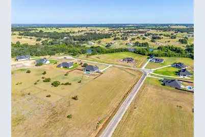 2035 Carrie Court, Weatherford, TX 76088 - Photo 5