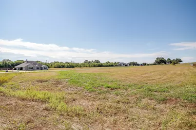 2035 Carrie Court, Weatherford, TX 76088 - Photo 9