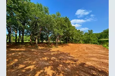 8 Iowa Court, Nocona, TX 76255 - Photo 3