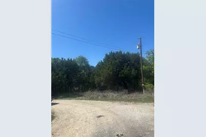 902 Plains Court, Granbury, TX 76048 - Photo 7