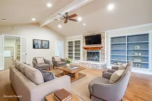 4801 Willow Run Ct, Fort Worth, TX 76132 - Photo 9