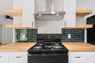 936 Duty Ave, Waco, TX 76706 - Photo 11